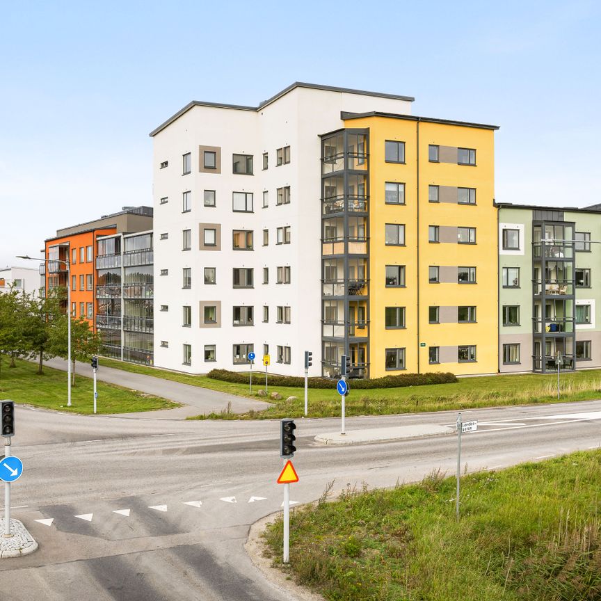 Mantalsgatan 12 - Foto 1