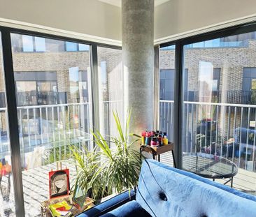 2 bedroom flat to rent - Photo 2