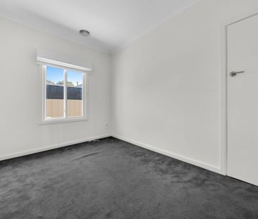 156 Stokes Street, Port Melbourne. - Photo 4