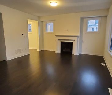 For Lease - 18 Kings hill Drive, Brampton, Ontario - Photo 2