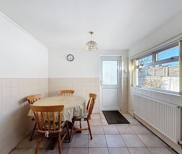 3 bed terraced house to rent in Aber Street, Grangetown, Cardiff, CF11 - Photo 3