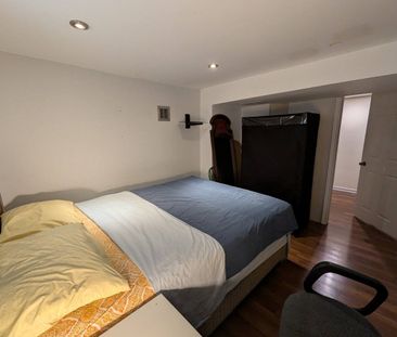 For Lease - 17 Firebrace Road, Toronto, Ontario - Photo 2