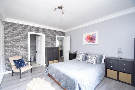 Kewferry Drive, Northwood, HA6 - Photo 4