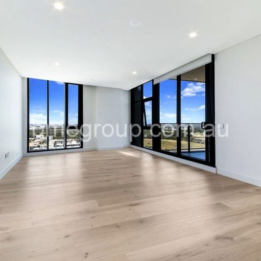 Waterview | Floorboard - Photo 1