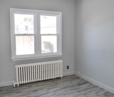 For Lease - 324 Kingsdale Avenue Unit# 3, Oshawa, Ontario - Photo 2