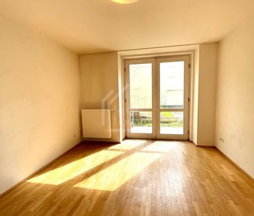 Apartment for rent, 2+kk - 1 bedroom, 65m - Photo 3