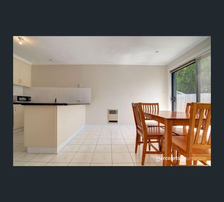 2/4 Jamison Street, West Launceston, Tas 7250 - Photo 4