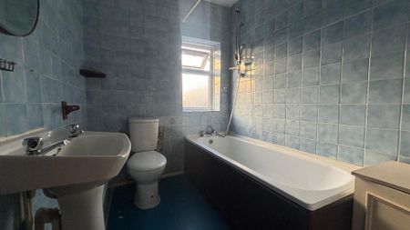 2 bedroom maisonette to rent - Photo 5