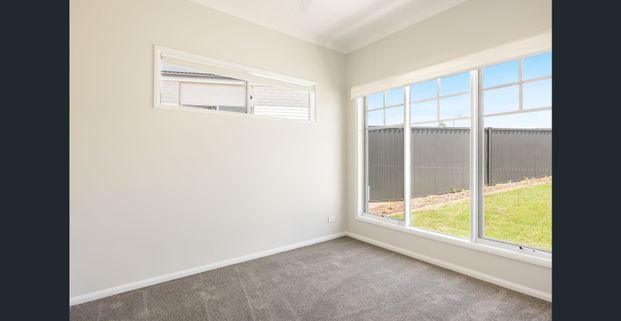 Modern three bedroom duplex - Photo 1