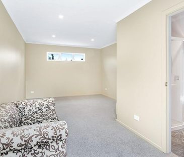 Lovely Family Home on River Road - Photo 6
