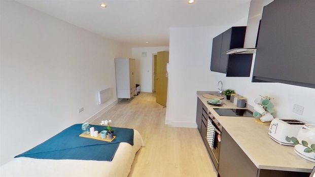 Studio to rent - Photo 1