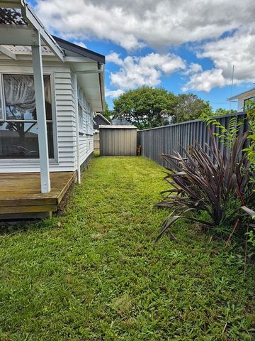 Cosy and Warm 2 Bedroom House - Photo 4