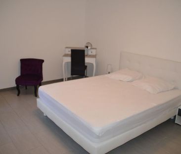 Location Appartement 2 pièces 43m² CAGNES SUR MER 06800 - Photo 2