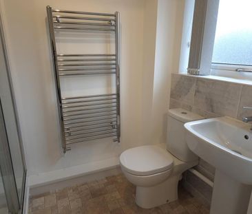 2 bedroom apartment to rent - Photo 6