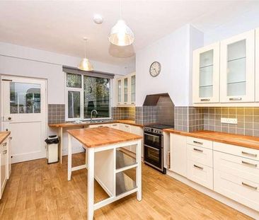 Maesdu Avenue, Llandudno, Conwy, LL30 - Photo 6