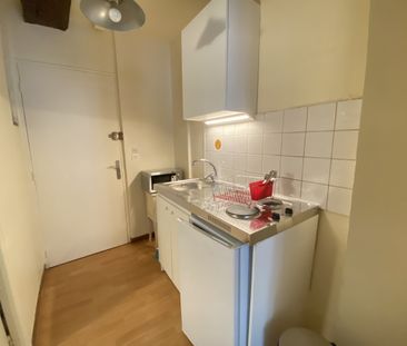 Location Appartement 1 pièce 21m² - Photo 1