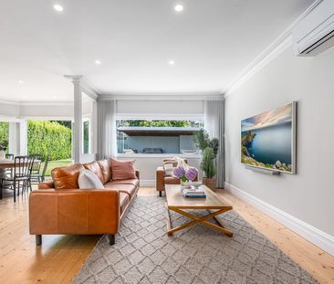Character home with modern amenities in Geelong West - Photo 1