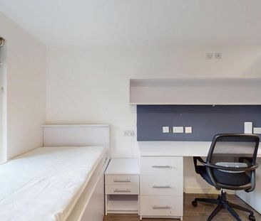 Studio to rent - Photo 2