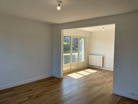 Location Appartement 2 pièces 59m² - Photo 4