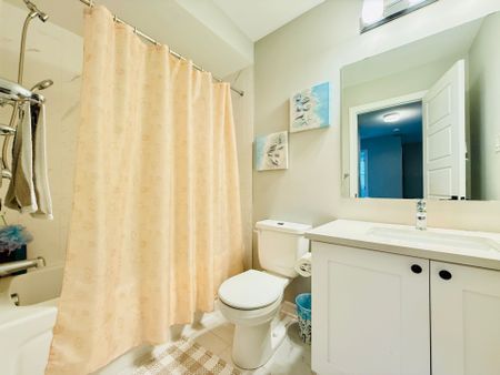 For Lease - 990 Fameflower Street, Barrhaven, Ontario - Photo 4