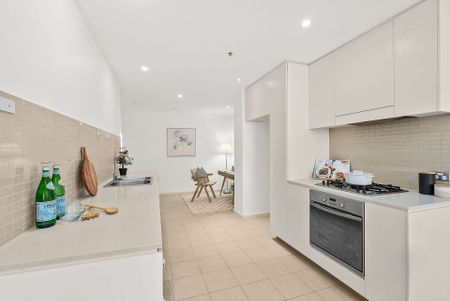 Cozy North Facing 2-Bedroom Apartment - Photo 4