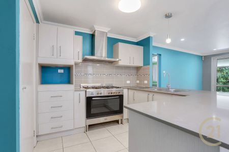 Spacious & Stylish Family Living & Convenience in the Heart of Bungarribee!! - Photo 4