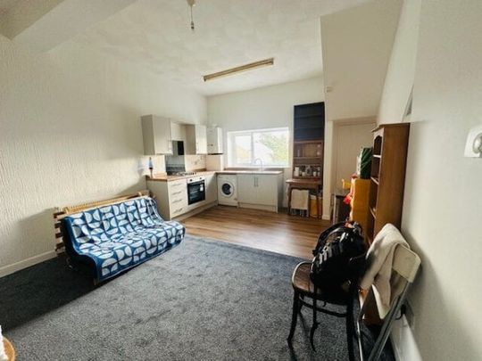 Pembroke Dock, Pembroke Dock, SA72 - Photo 1