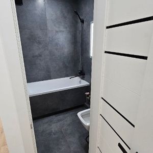 Garsoniera de inchiriat in zona Drumul Taberei - Fotografie 3