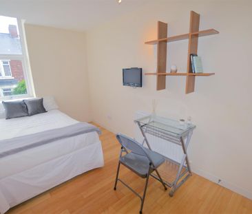 6 bed terraced house to rent in Warwick Street, Newcastle Upon Tyne... - Photo 3