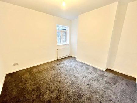 Ilfracombe Road, Southend-on-Sea, Essex, SS2 4PB - Photo 4