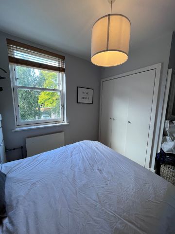 2 Bed Flat, Chiswick, W4 - Photo 4