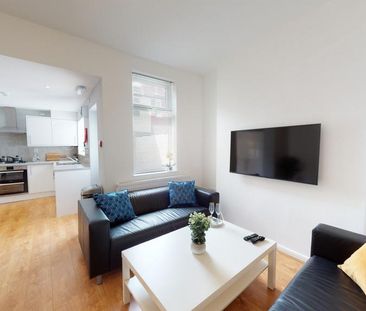 4 bedroom house to rent - Photo 1