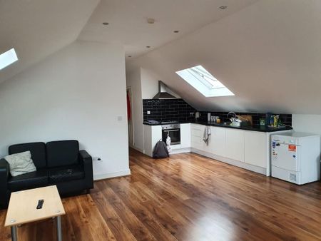 1 bedroom flat to rent - Photo 3