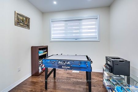 For Lease - 323 Harold Dent Trail, Oakville, Ontario - Photo 5