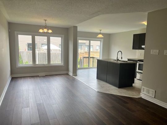 For Lease - 29 Fallengale Crescent, Kanata, Ontario - Photo 1