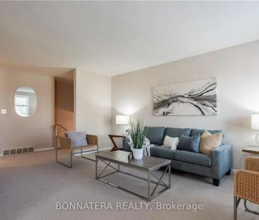 50 Cedardale Avenue #Upper unit - Photo 4