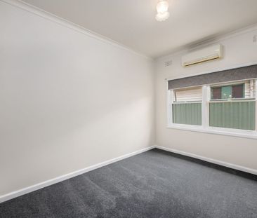North Shepparton Gem! - Photo 3
