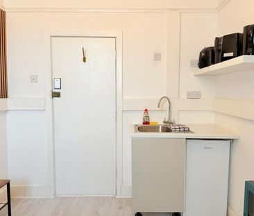 Studio Flat, Holloway Road, N7 - Photo 6