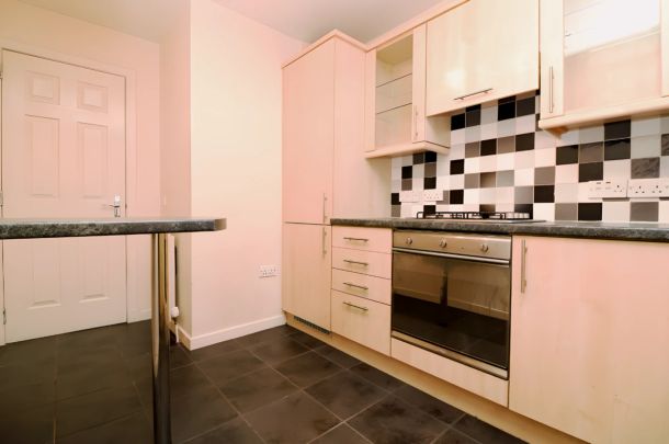 2Bedrooms, 2Bathrooms - Photo 1