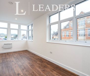 2 bedroom apartment to rent High Street, Tonbridge, TN9 - Photo 1