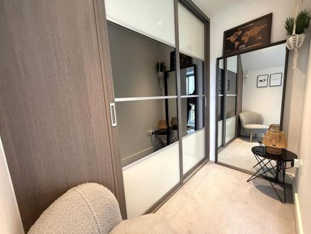 2 bedroom flat to rent - Photo 5