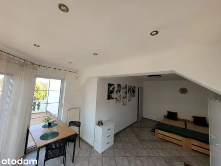 Pokoje w domu z ogrodem do wynajęcia - Zdjęcie 2