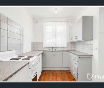 Affordable Living - 6 Month Lease Only - Photo 4