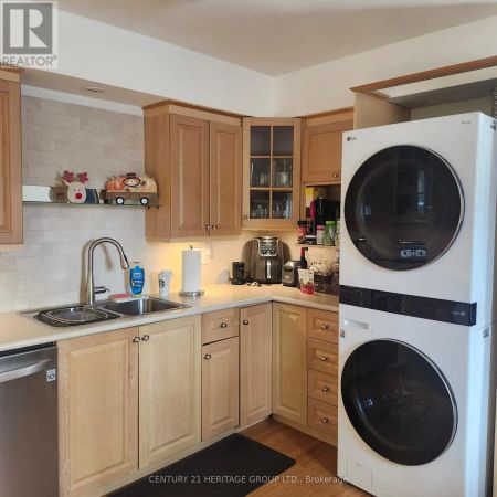 80 ROCKPORT CRESCENT - Photo 3