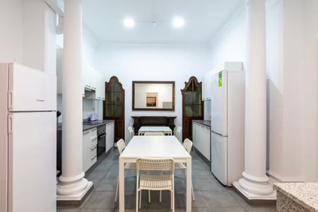 Carrer Martínez Cubells, Valencia, Valencian Community 46002 - Photo 4