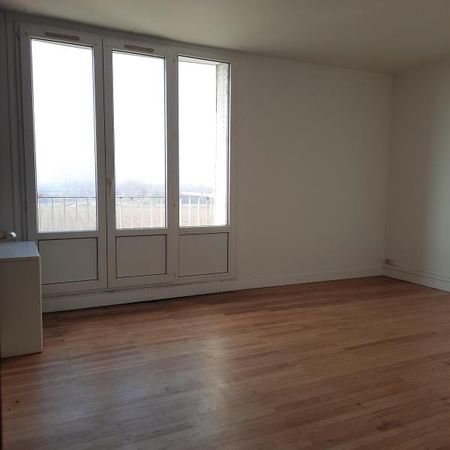 Logement du T3 au T4 - Résidence Jean Charcot - Photo 3