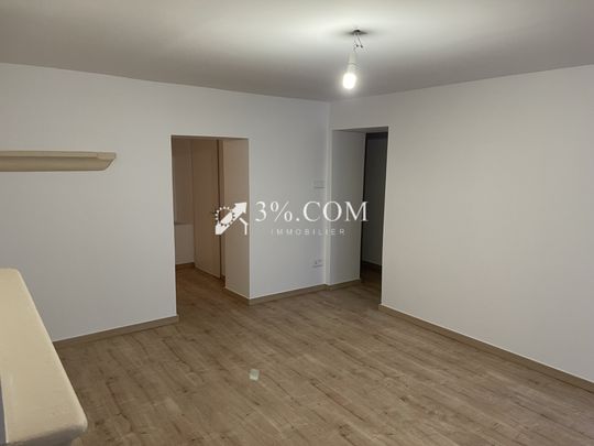 Remiremont centre ville, appartement F3 en RDC de 46 m², 1 chambre et 1 bureau - Photo 1