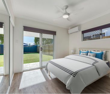 NEAR NEW FULLY FURNISHED, DESIGNER STUDIO APARTMENT – BILLS INCLUDED! - Photo 2