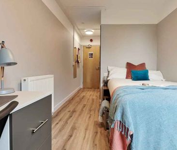 Gold En-suite - Photo 6