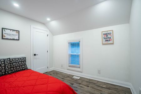 For Lease - 73 Clinton Street, Hamilton, Ontario - Photo 2